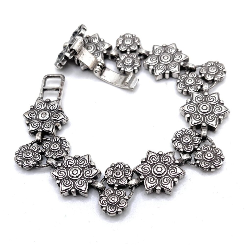 Brighton Garden of Eden Black Flower Bracelet - 3763 - Picture 2 of 2